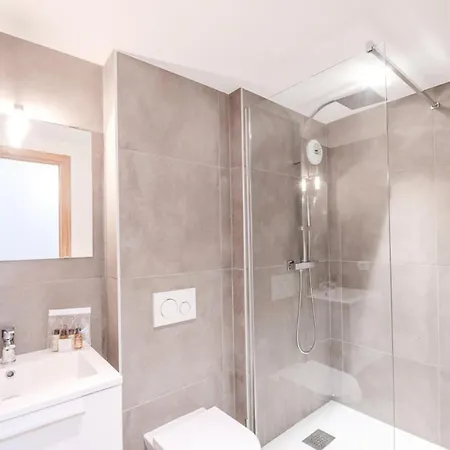La Cordee - 3 Pieces Pour 4 Personnes 114 *